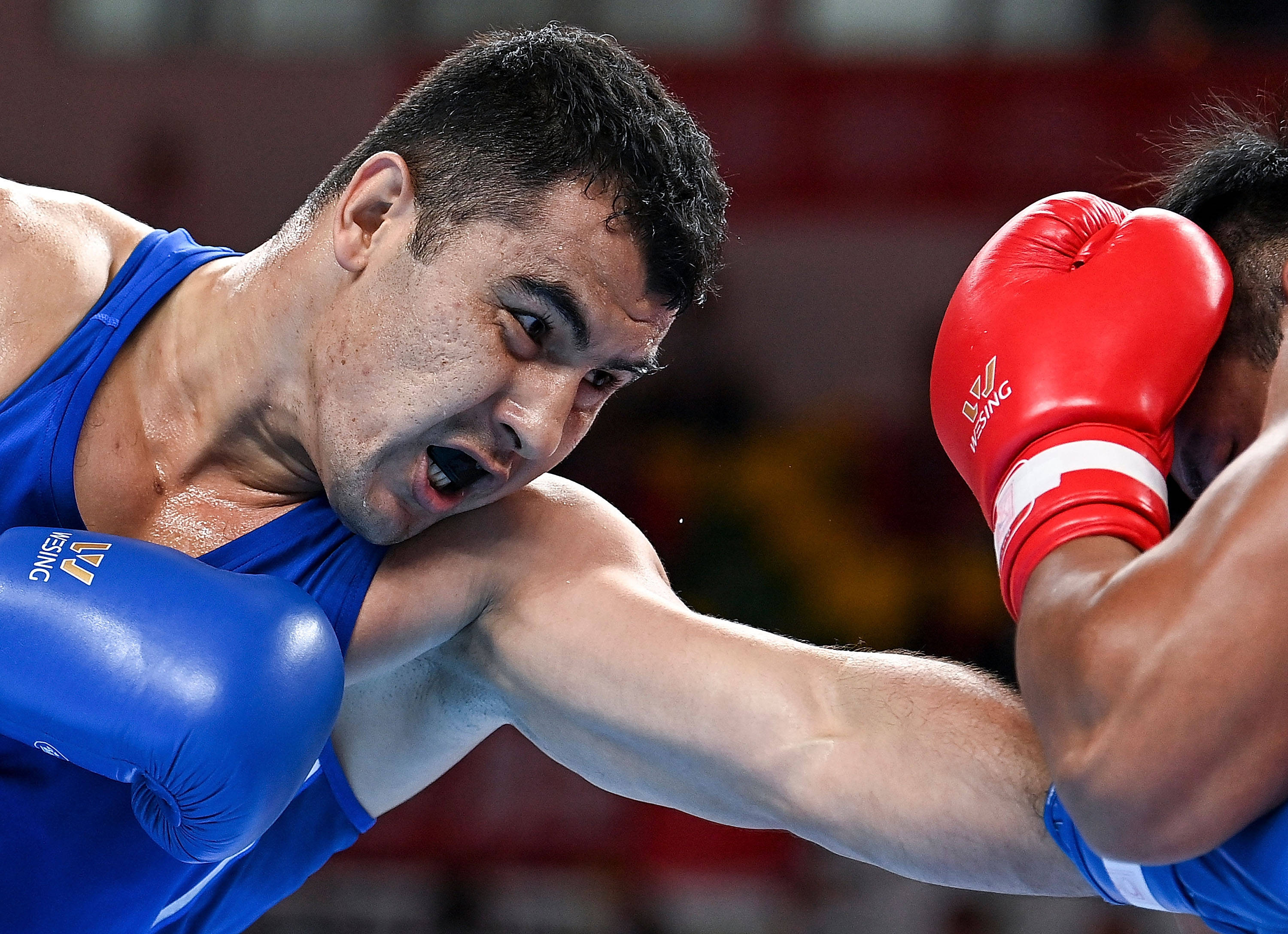 开云体育-拳击球员突破自我，表现堪称完美