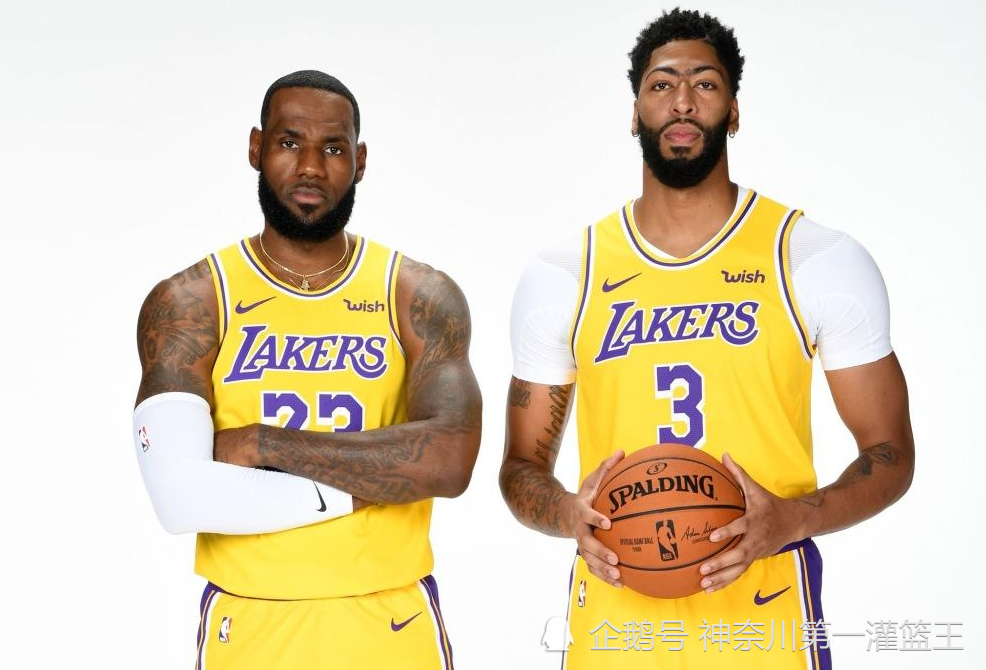 开云体育-上海队鏖战凯尔特人，詹姆斯带队取胜