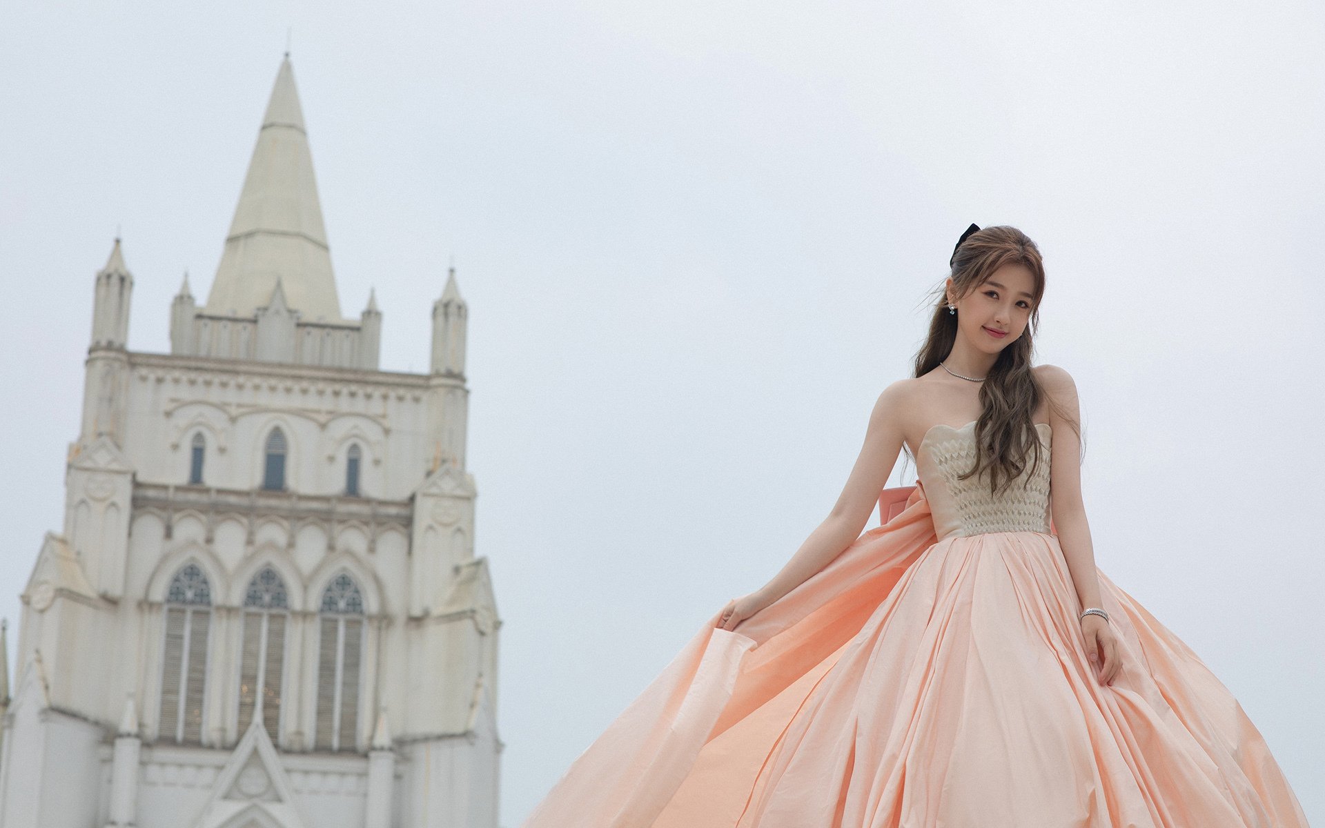 铁锁横江,金钥破局,马赛的防守艺术与姆巴佩的关键一击