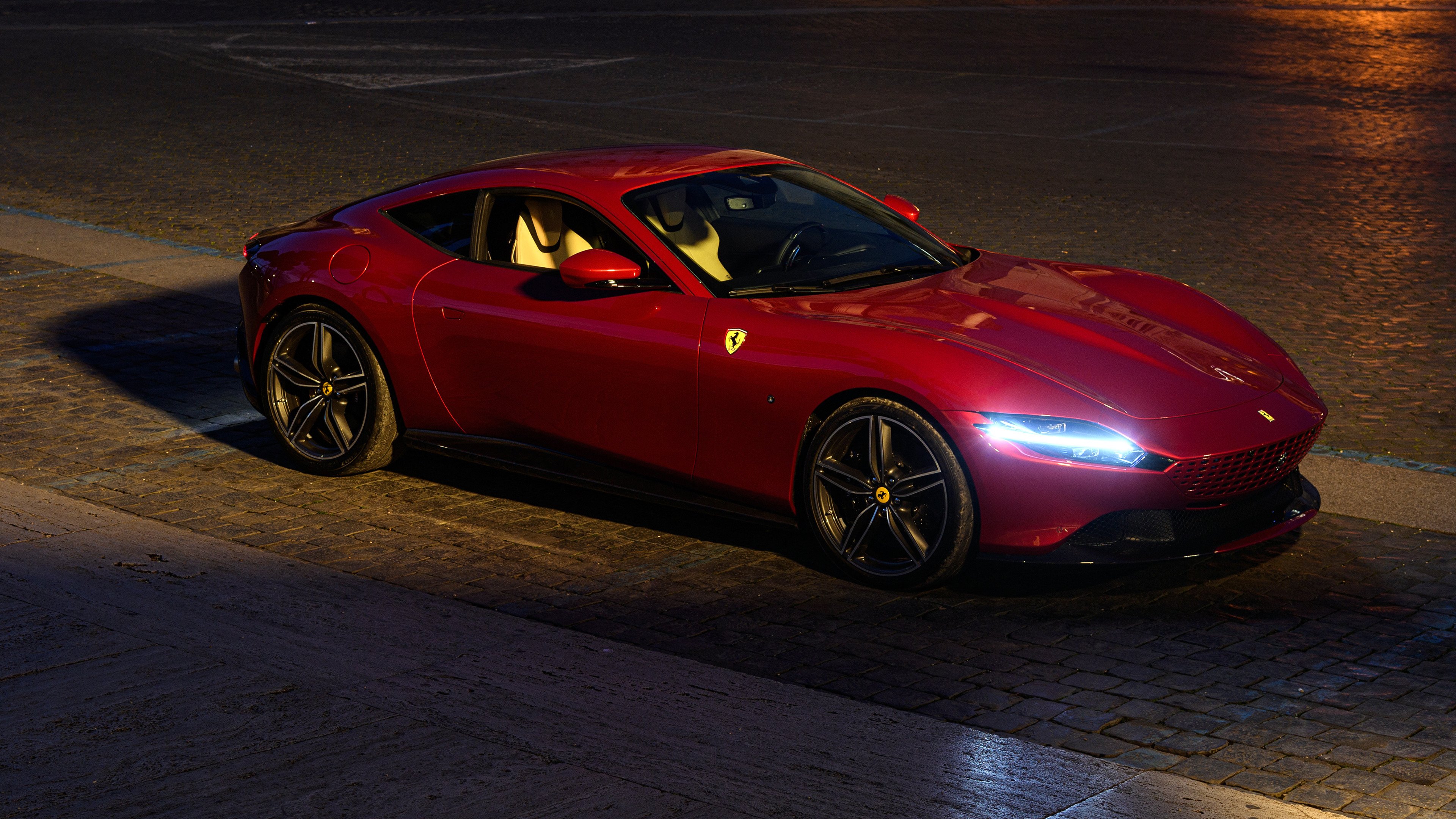 欧冠之夜,青春风暴,当莱奥用一记绝杀让所有质疑者闭嘴,马德里竞技的欧冠梦想在红牛的狂攻下如何涅槃重生?