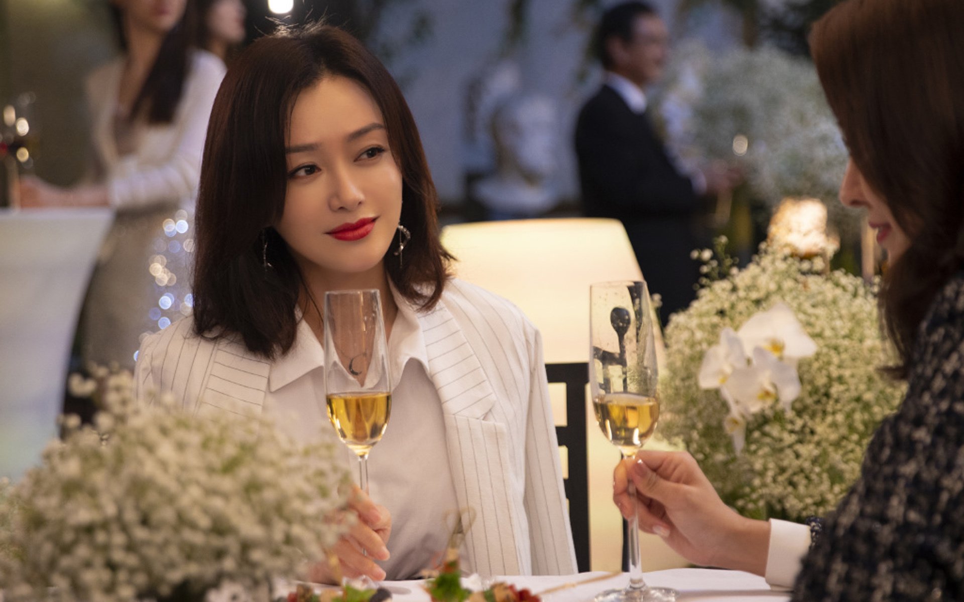 霸权之影与微光,当阿森纳的碾压与范戴克的接管重构英超叙事