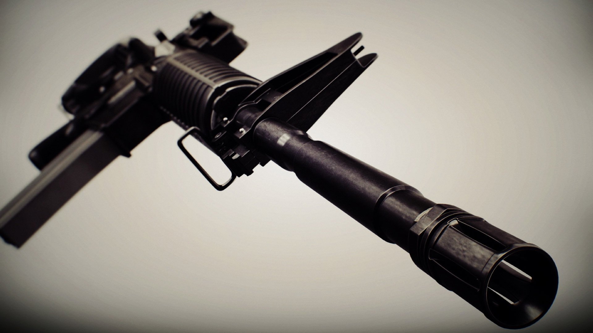 引擎轰鸣与篮球鞋摩擦声,当F1揭幕之夜遇上伦纳德的末节时刻